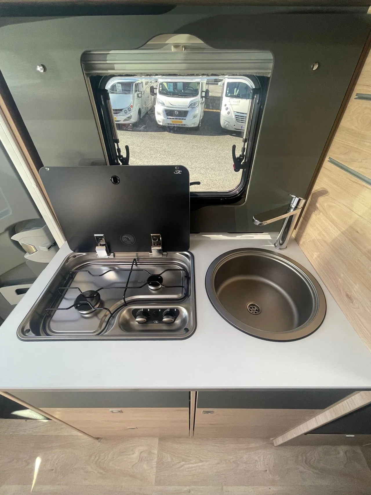 Camping-car - Dethleffs - GLOBEBUS T4 CAMP ACTIVE - 2026