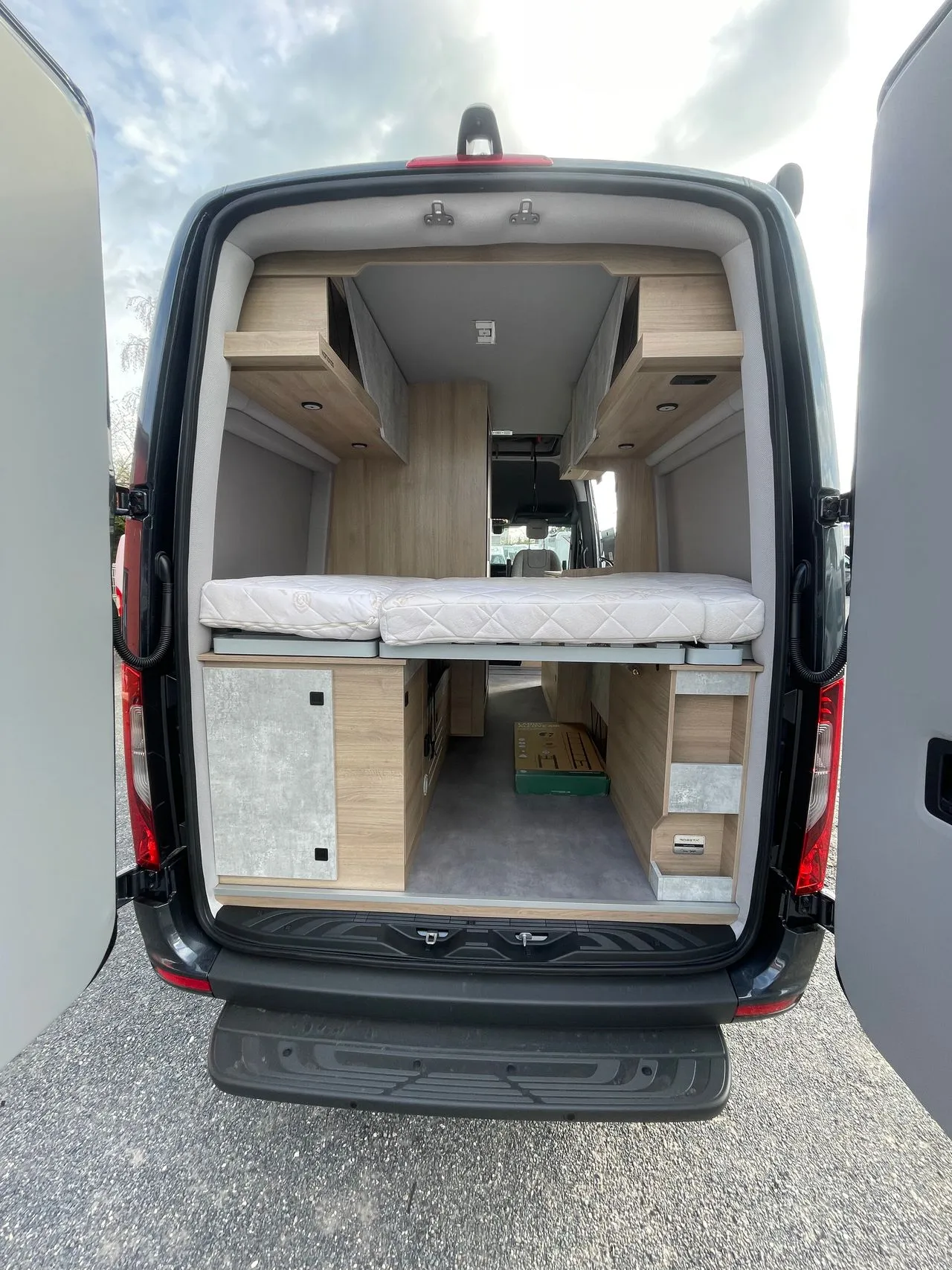 Fourgon aménagé - Robeta - WOMONDO PEGASUS PRO - 2026