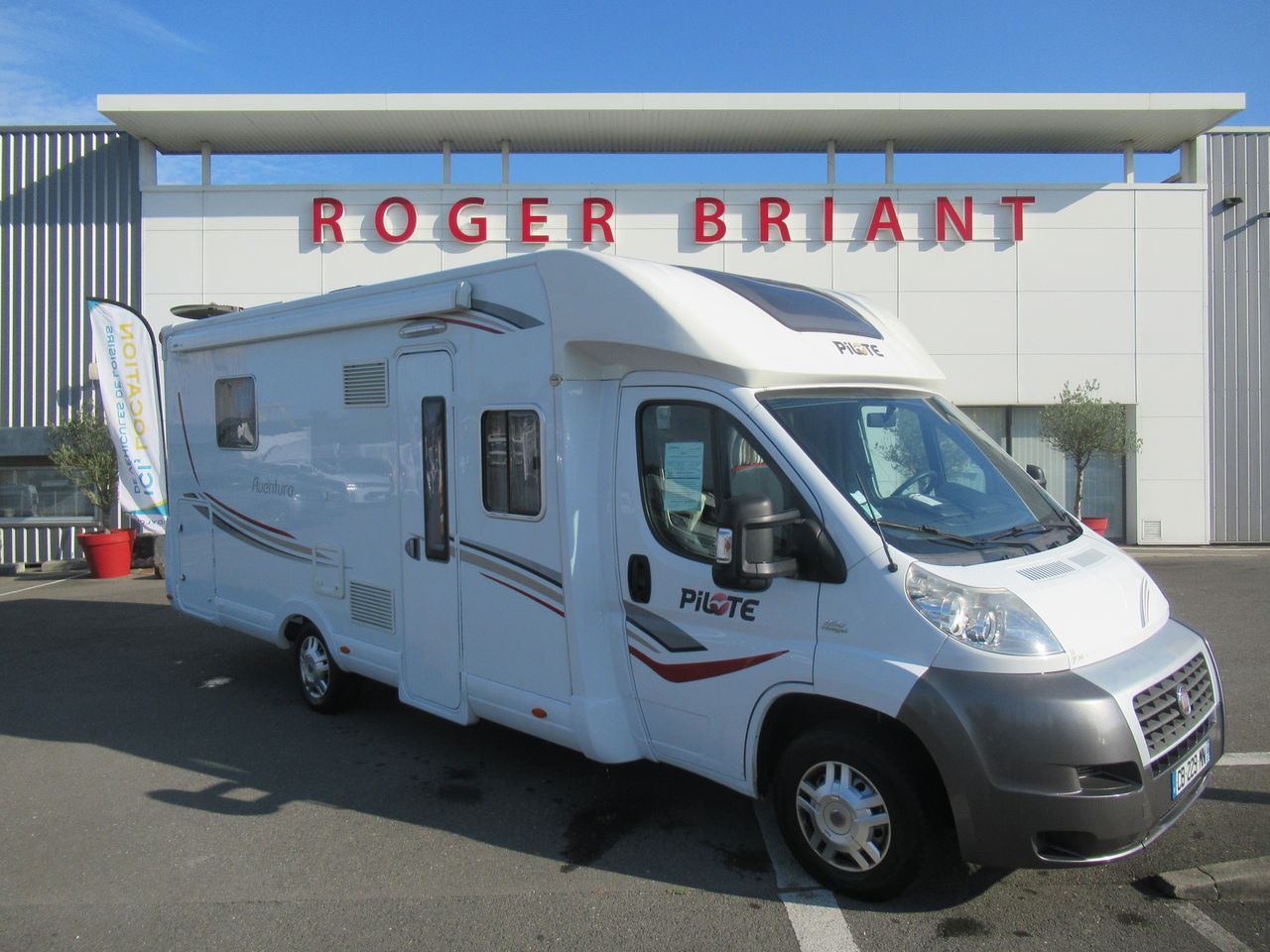 Camping-car PILOTE P736 AVENTURA