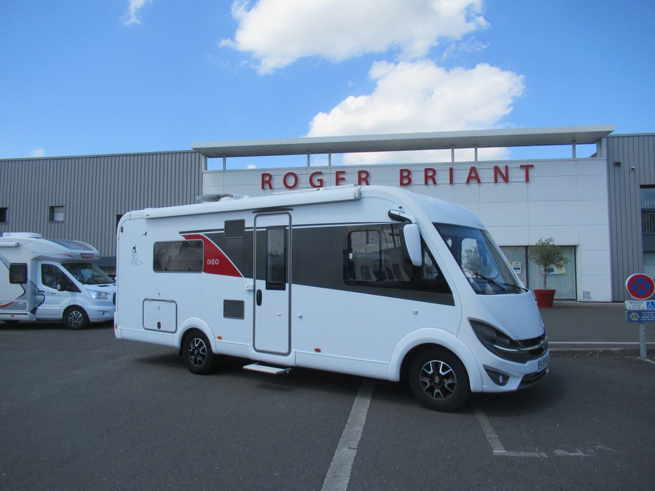 Camping-car BÜRSTNER i720