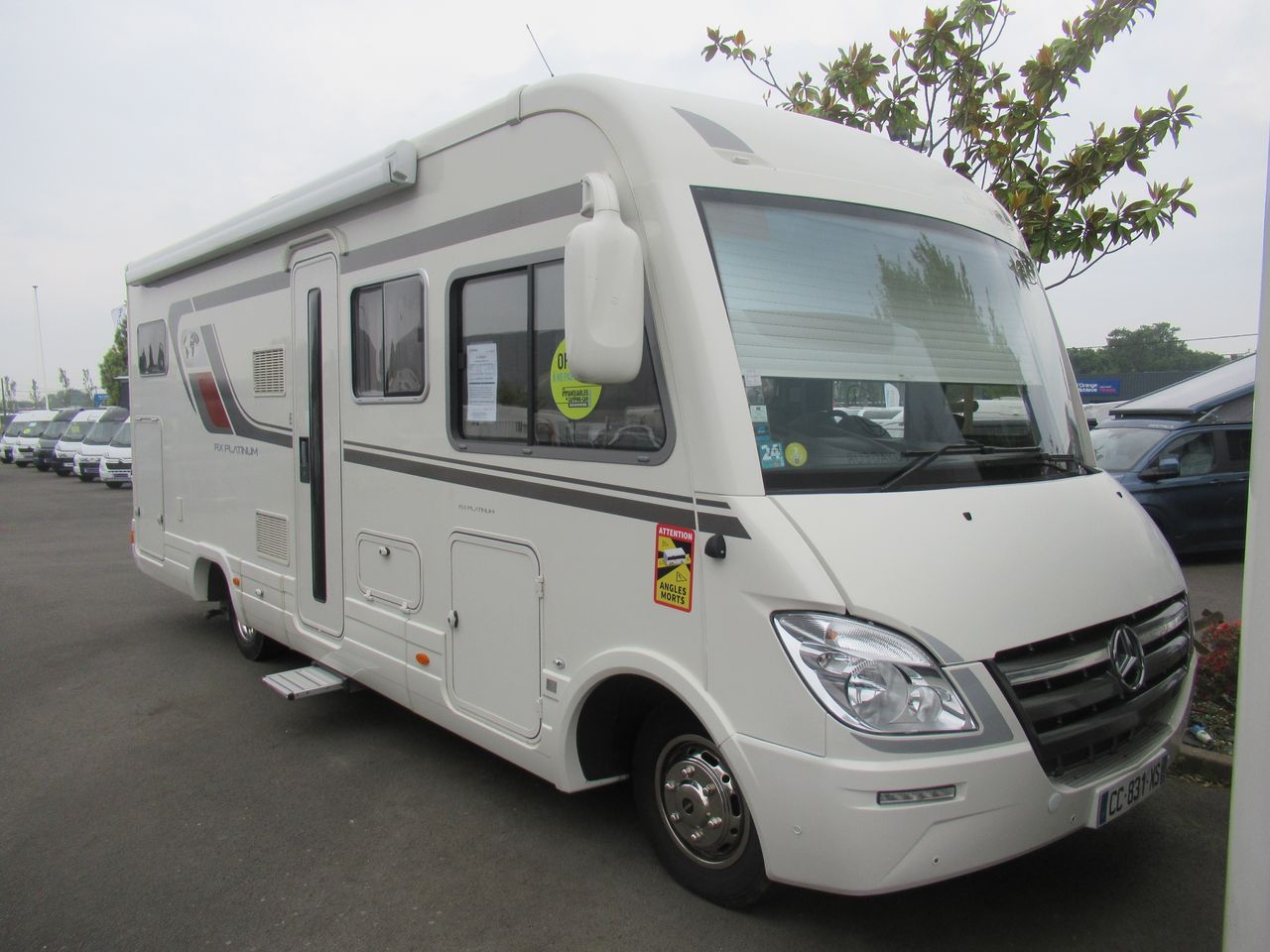 Camping-car LE VOYAGEUR 857