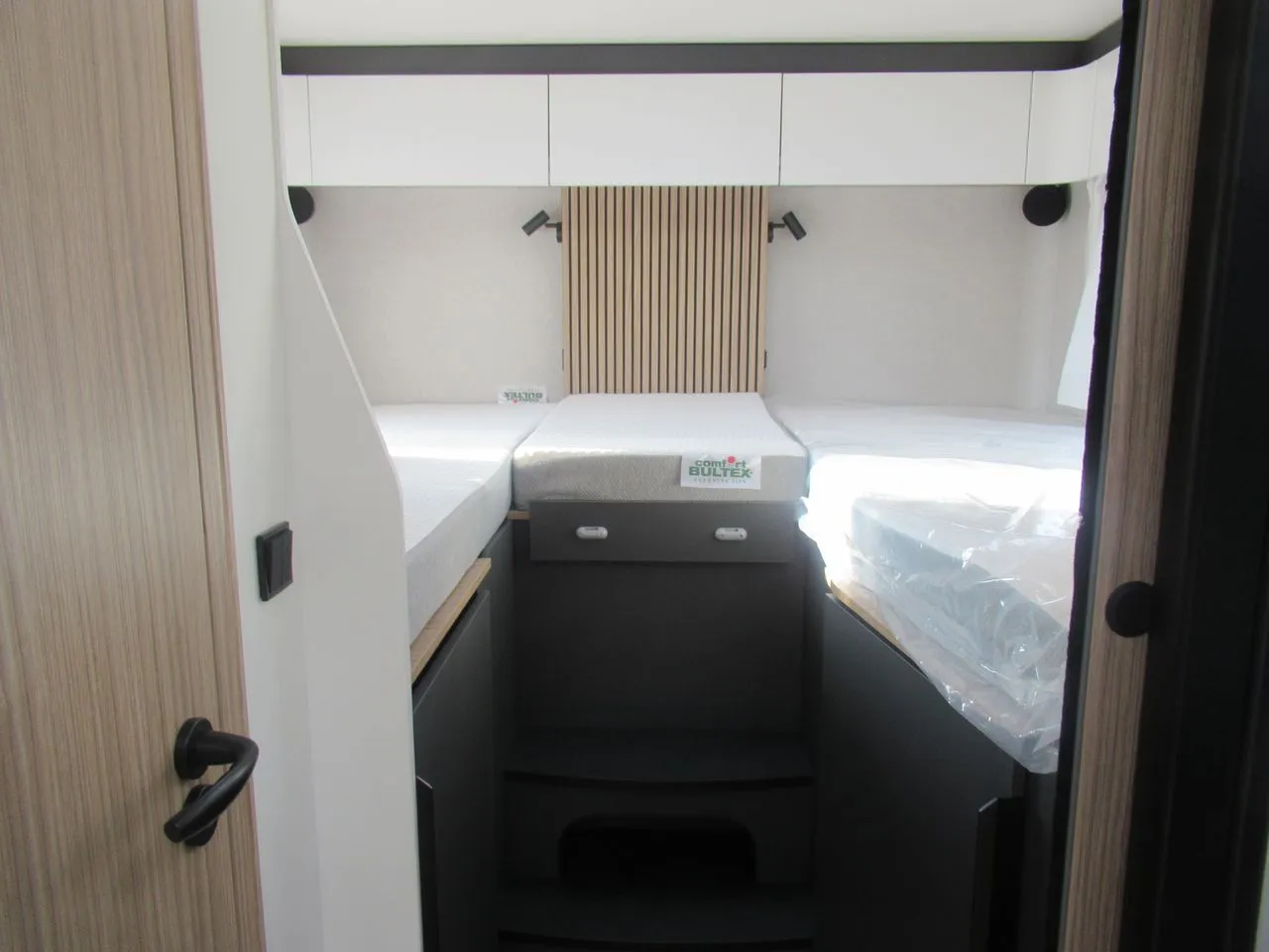 Camping-car - Pilote - p740fgj evidence - 2026
