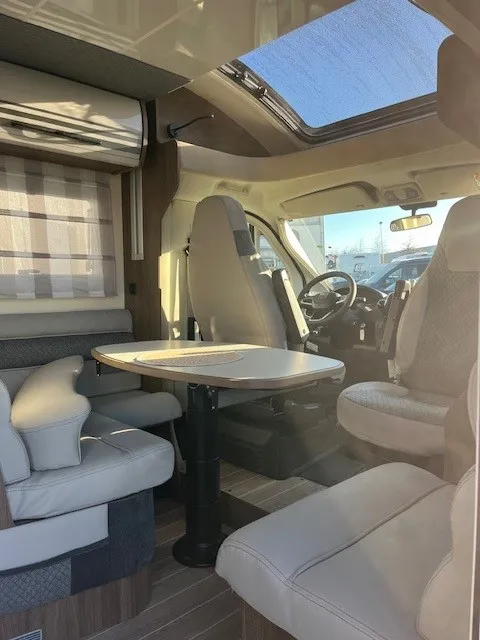 Camping-car - C.I. - 82xt - 2026