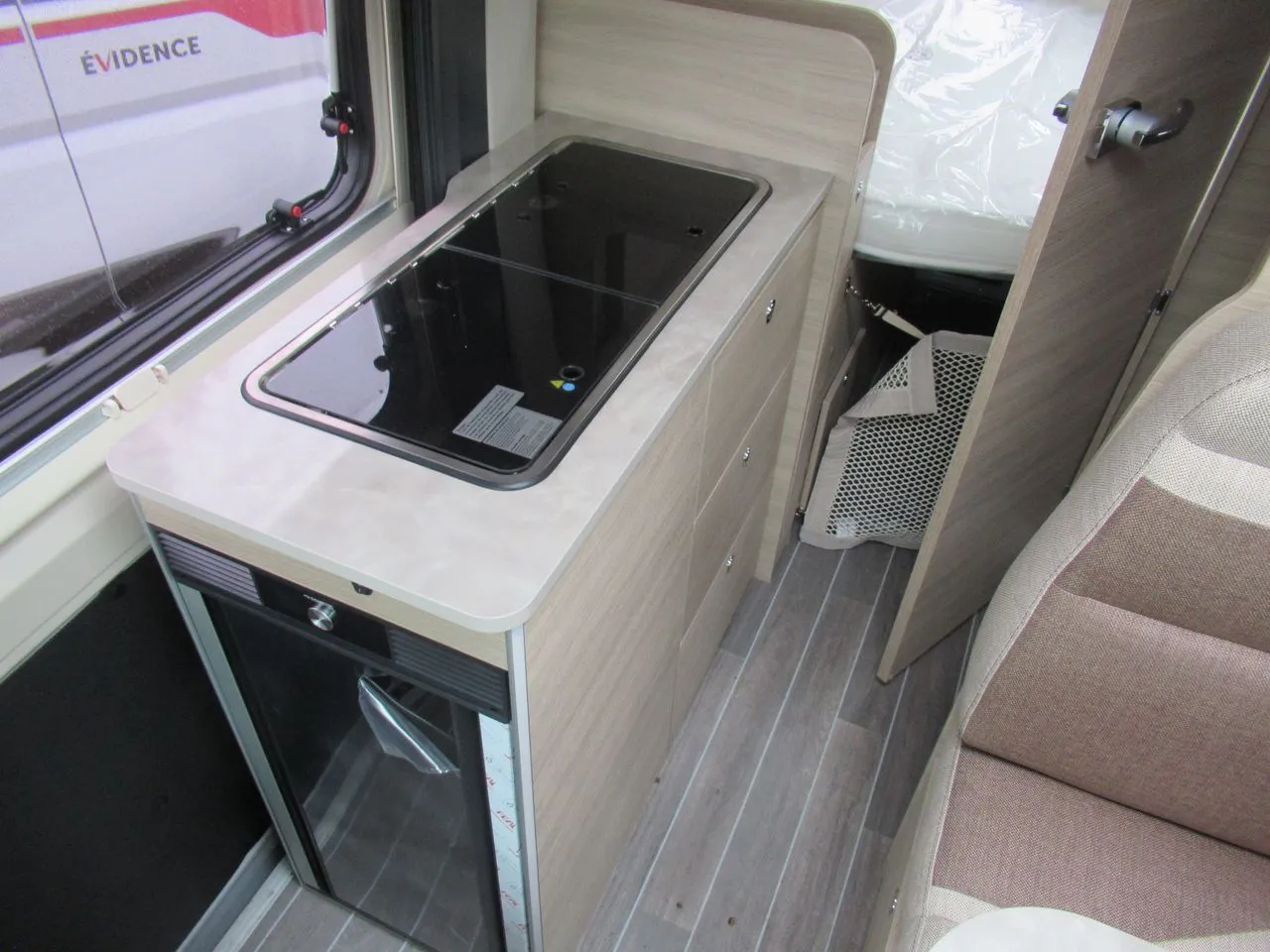 Fourgon aménagé - C.I. - kyros 2 evo elegance - 2026