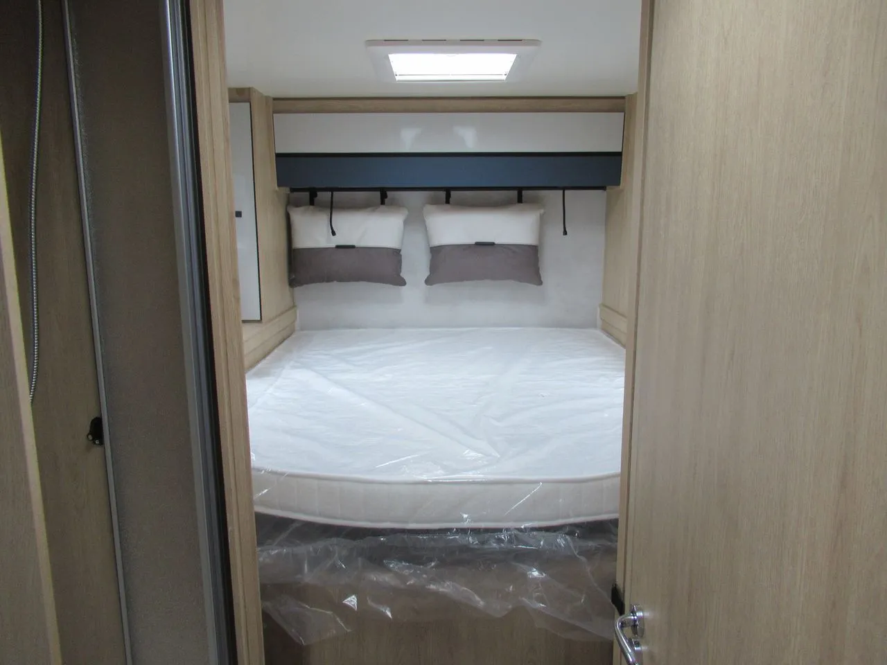 Camping-car - C.I. - horon spring 67 xt - 2026