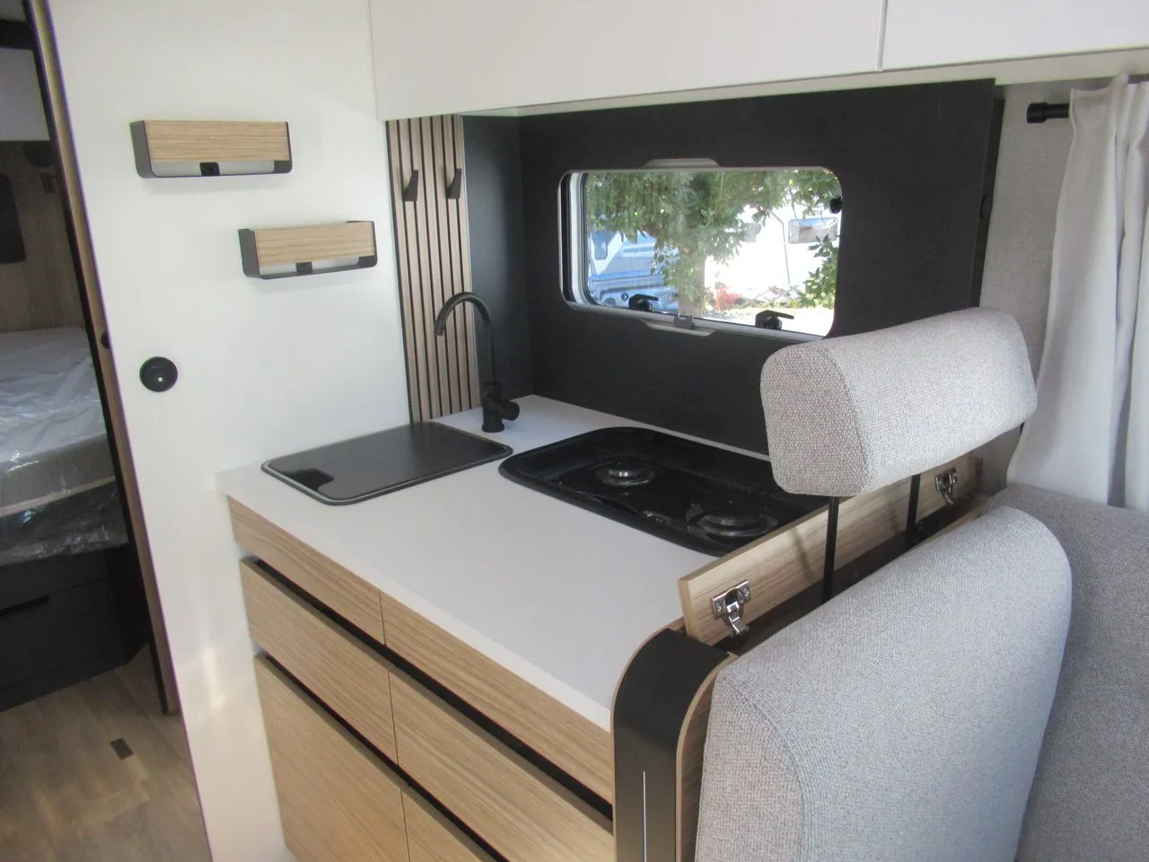 Camping-car - Pilote - g740fc - 2027