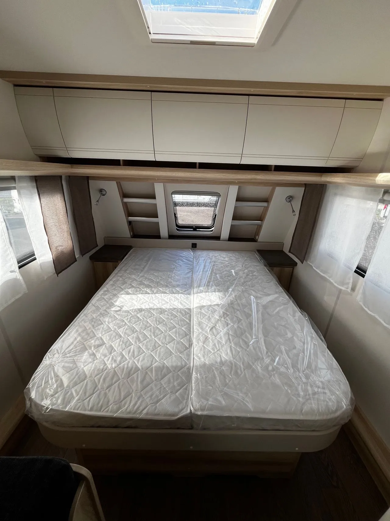 Caravane - Hobby - DE LUXE 460 SFF - 2027