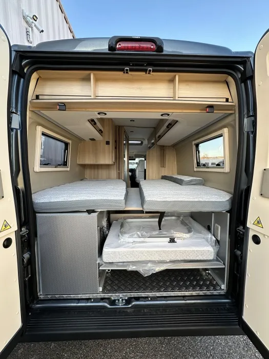 Fourgon aménagé - Campereve - MAGELLAN 746 SAPHIR - 2025