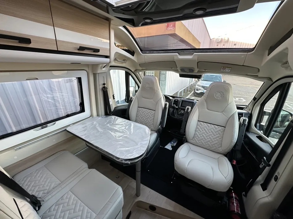 Fourgon aménagé - Campereve - MAGELLAN 746 SAPHIR - 2025