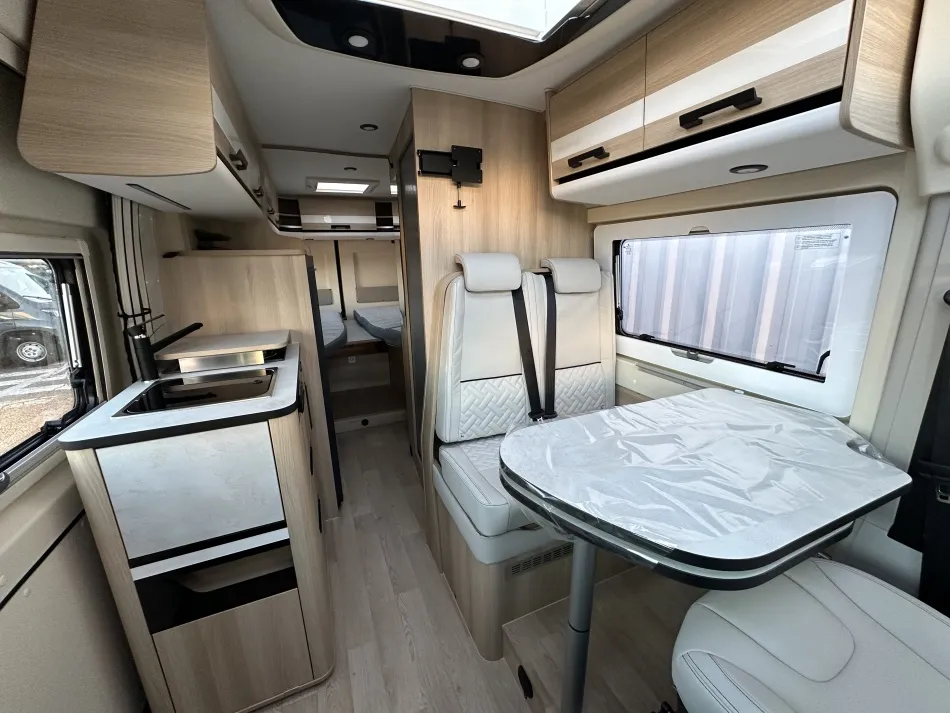 Fourgon aménagé - Campereve - MAGELLAN 746 SAPHIR - 2025