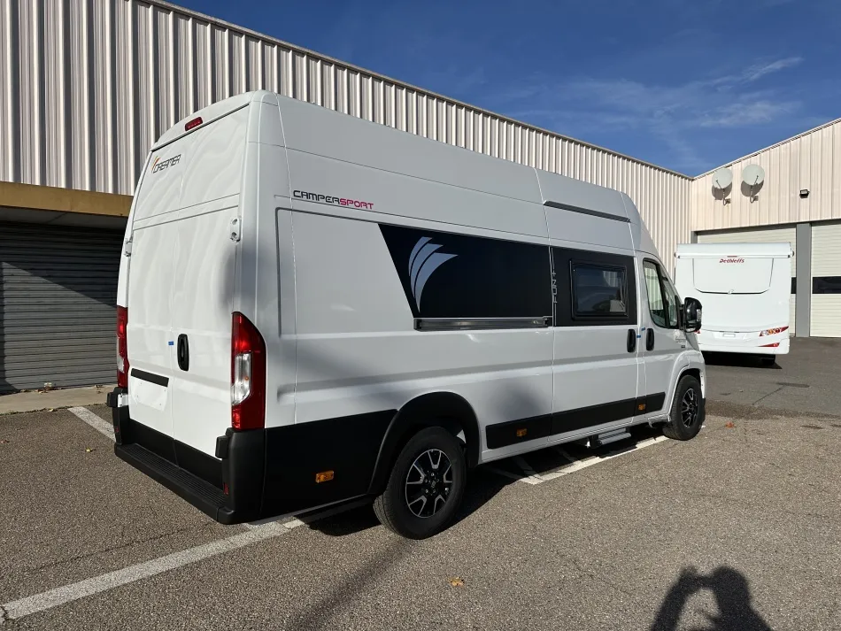 Fourgon aménagé - Dreamer - FUN+ CAMPERSPORT - 2025
