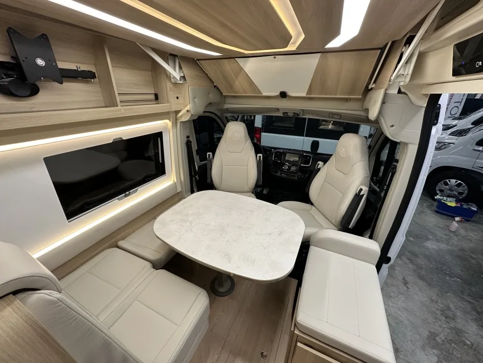 Fourgon aménagé - Campereve - PREMIUM FAMILY VAN - 2025