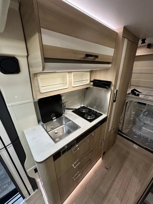 Fourgon aménagé - Campereve - PREMIUM FAMILY VAN - 2025