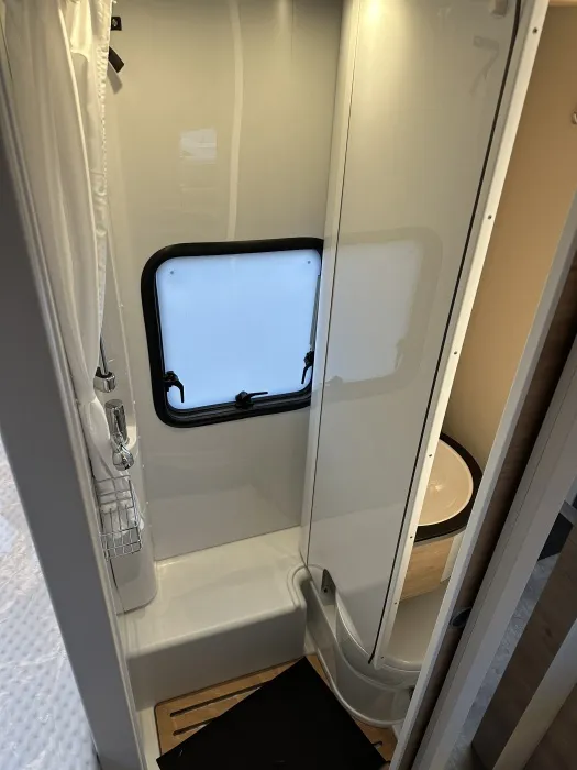 Camping-car - Dethleffs - GLOBEBUS I1 GT - 2025