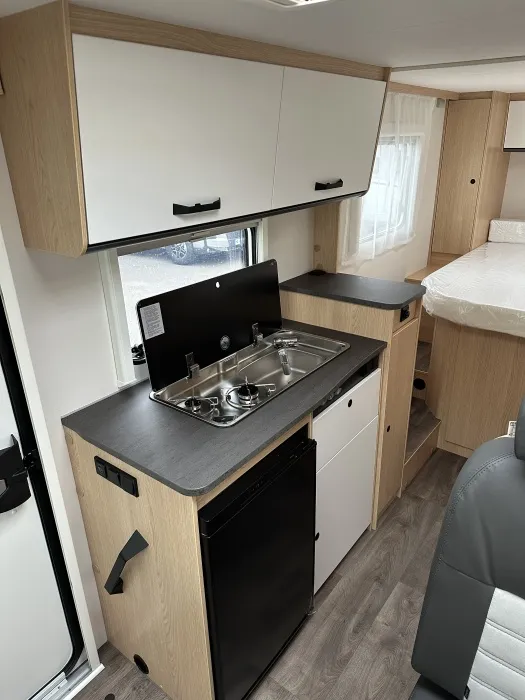 Camping-car - Sunlight - COMPACT V 69 ADVENTURE EDITION - 2025
