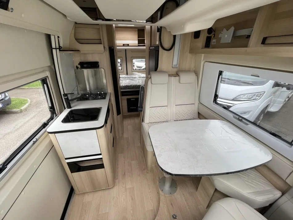 PREMIUM CAMPERVAN XL SAPHIR