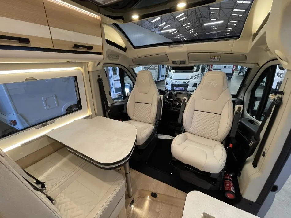 Fourgon aménagé - Campereve - MAGELLAN 643 SAPHIR - 2025
