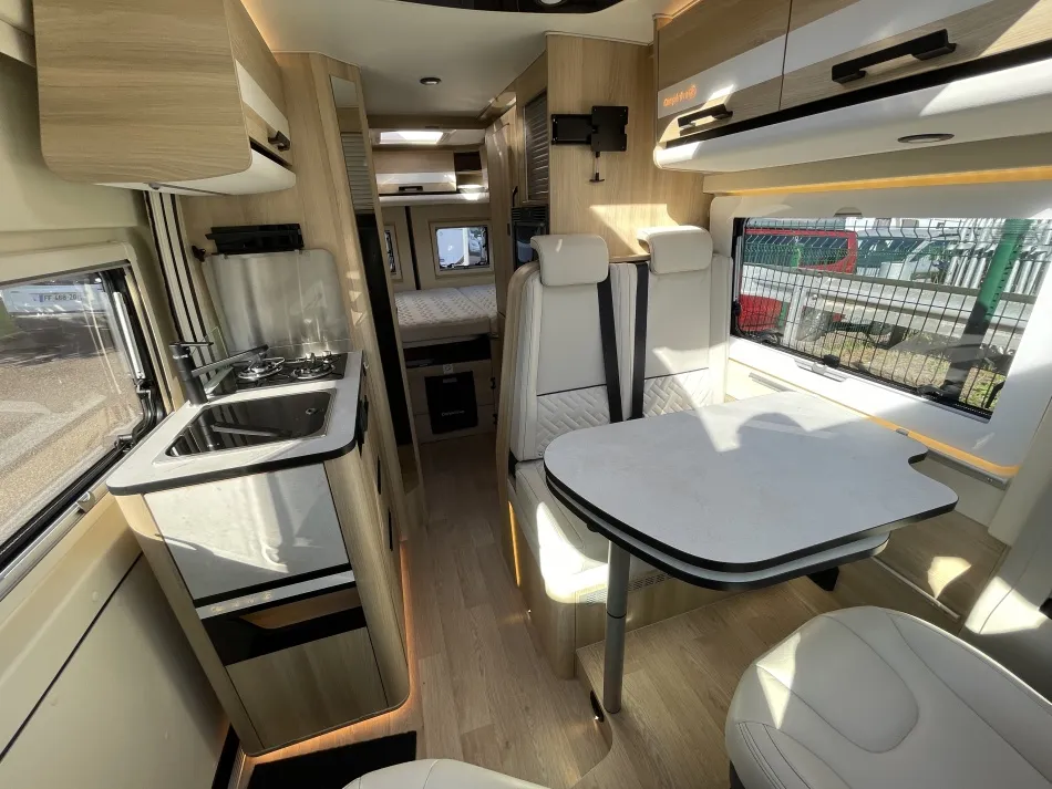 MAGELLAN 643 - 45 ANS