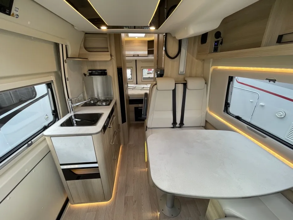 PREMIUM CAMPERVAN XL LIMITED