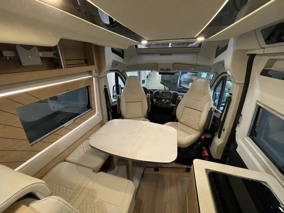 Fourgon aménagé - Campereve - PREMIUM CAMPERVAN XL SAPHIR - 2026