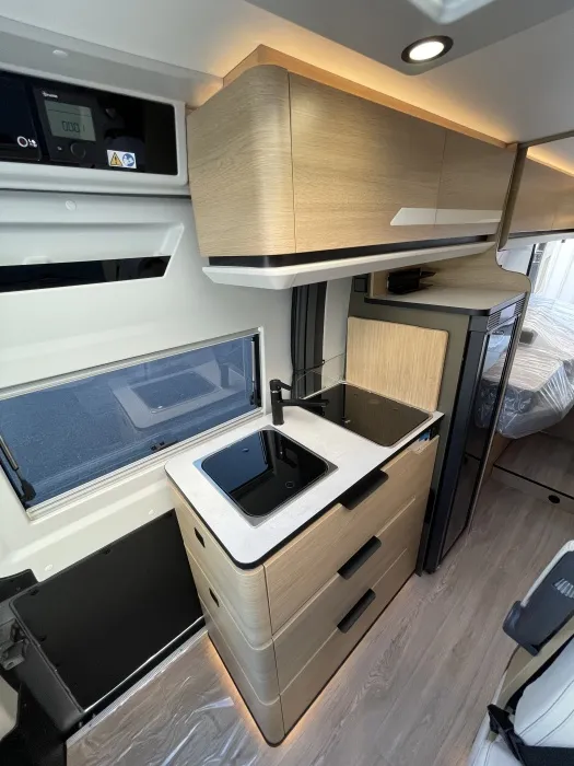 Fourgon aménagé - Campereve - MAGELLAN 746 SAPHIR - 2026