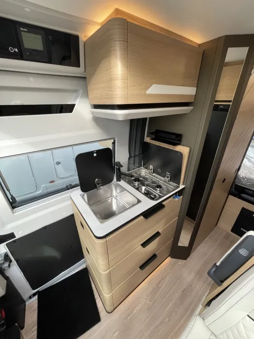 Fourgon aménagé - Campereve - MAGELLAN 643 - 2026