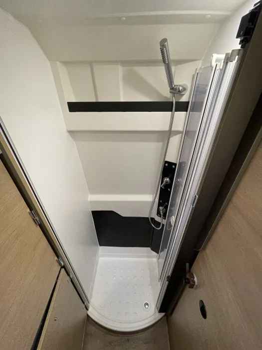 Fourgon aménagé - Campereve - MAGELLAN 643 - 2026