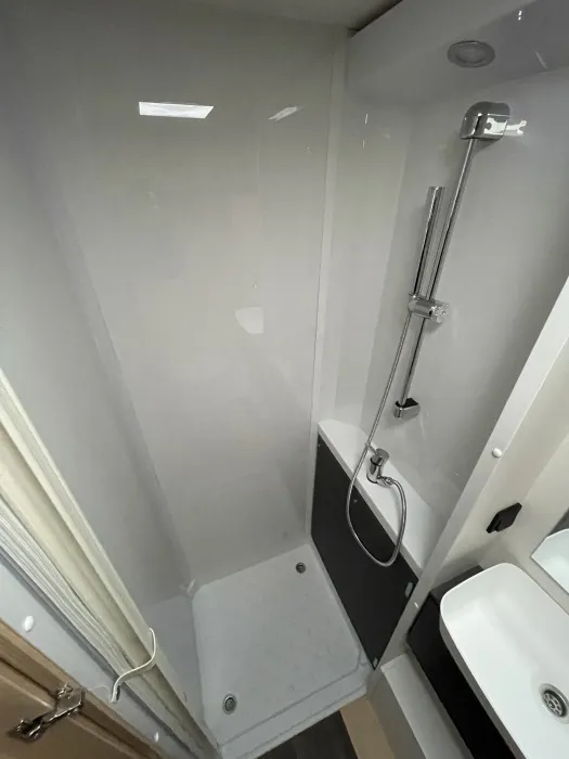 Camping-car - Sunlight - CAPUCINE A 68 - 2026