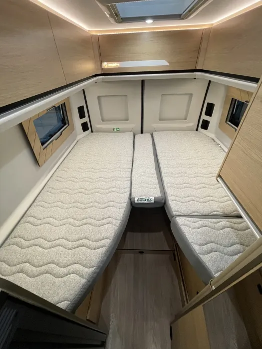 Fourgon aménagé - Campereve - MAGELLAN 746 SAPHIR - 2026