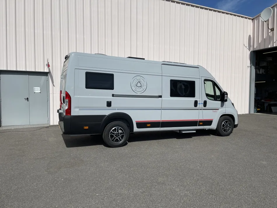 Fourgon aménagé - Campereve - MAGELLAN 746 SAPHIR - 2026