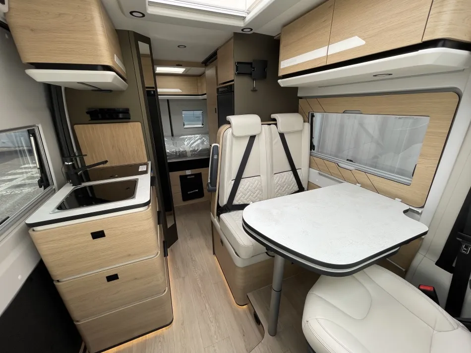 MAGELLAN 643 SAPHIR