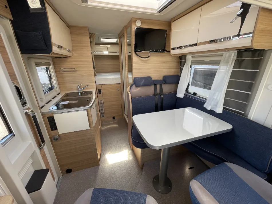 GLOBEBUS I1