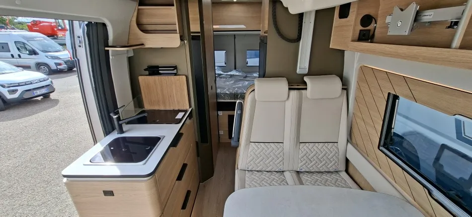 PREMIUM CAMPERVAN XL SAPHIR