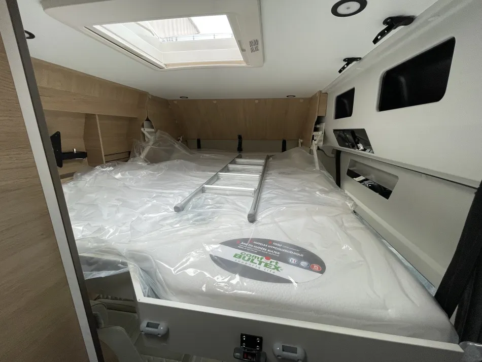 Fourgon aménagé - Campereve - PREMIUM FAMILY VAN - 2027