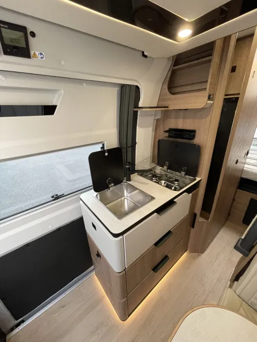 Fourgon aménagé - Campereve - PREMIUM CAMPERVAN XL SAPHIR - 2027