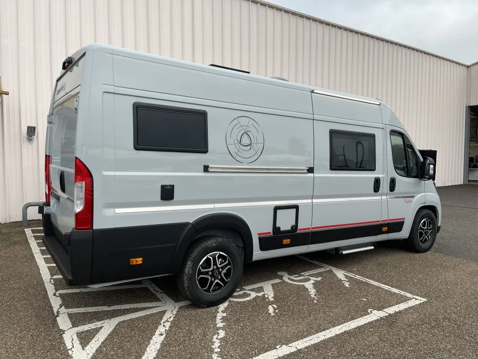 Fourgon aménagé - Campereve - MAGELLAN 745 SAPHIR - 2027
