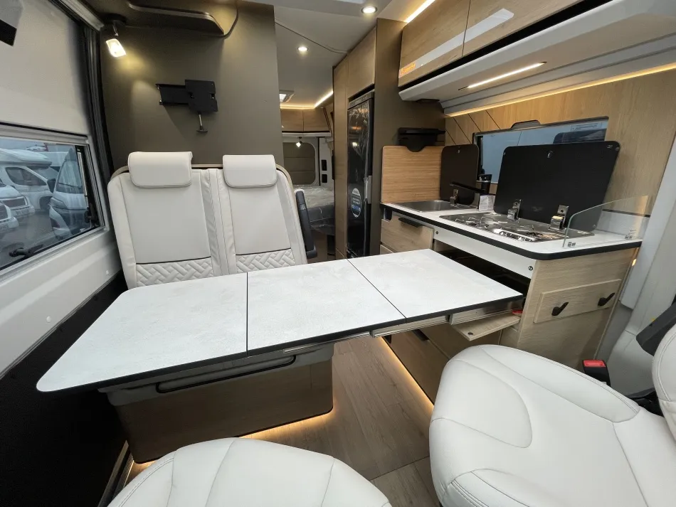 Fourgon aménagé - Campereve - MAGELLAN 745 SAPHIR - 2027