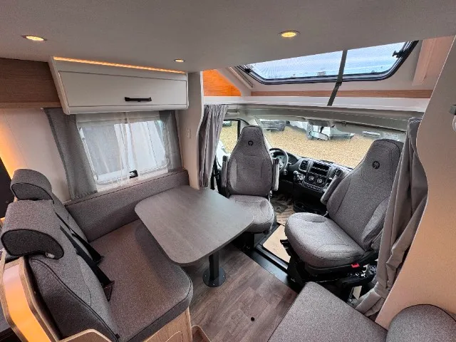 T 68 ACCESS +