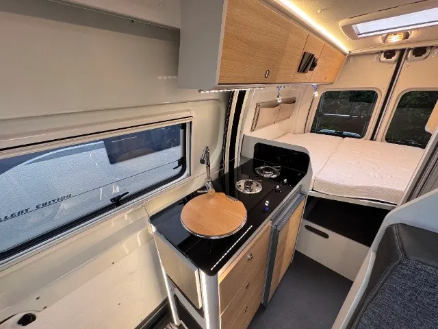 MASTER VAN XS