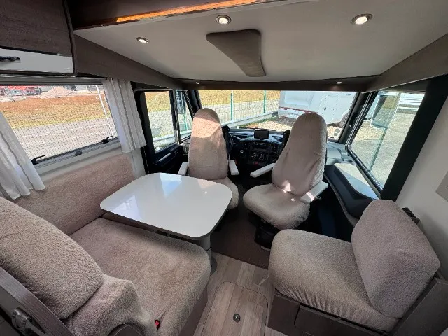 ISTYLE 700