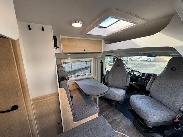 Fourgon aménagé - Sunlight - CLIFF 600 - 2026