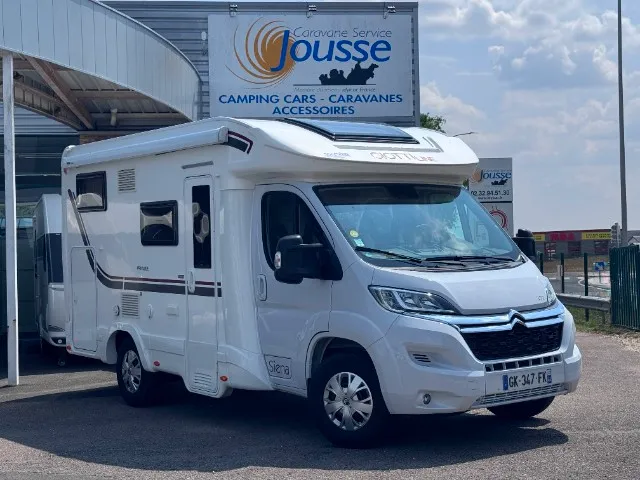Camping-car occasion – Profilé — Camping-car profilé