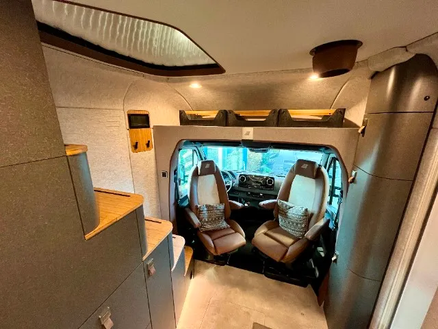 Camping-car - Hymer - Venture S - 2024