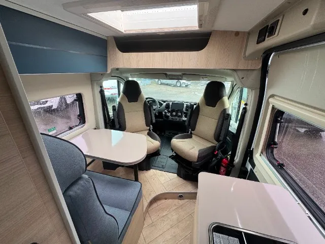 Fourgon aménagé - Challenger - V114L - 2026