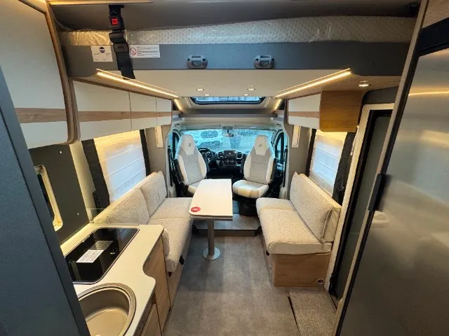 Camping-car - Dethleffs - Just T 7052 EBL - 2026