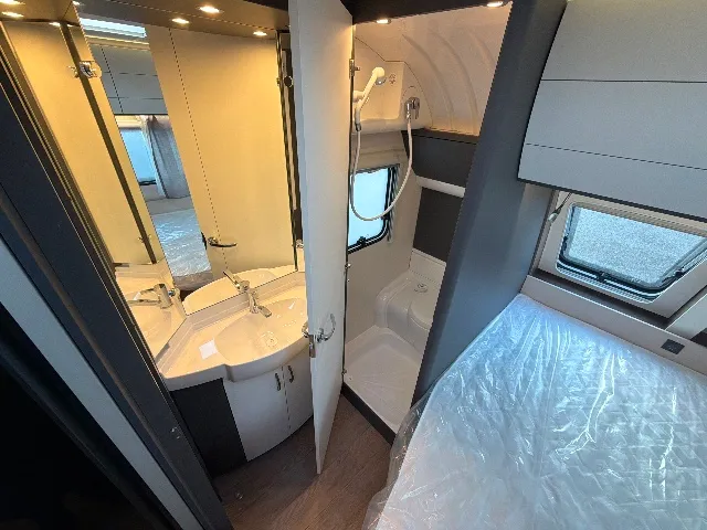 Caravane - Hobby - 460 UFE - 2026