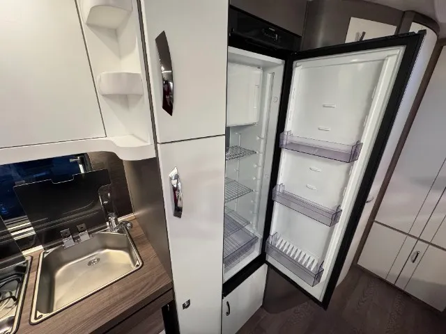 Caravane - Hobby - 545 KMF - 2024