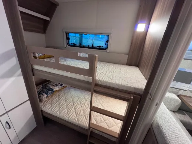 Caravane - Hobby - 545 KMF - 2024