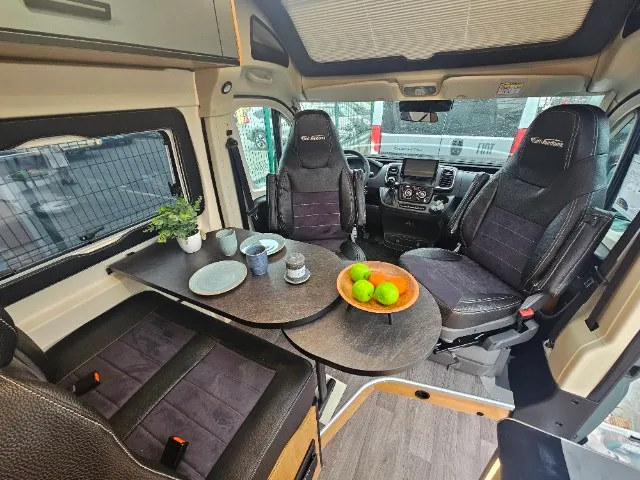 Fourgon aménagé - Font Vendôme - LeaderCamp - 2026