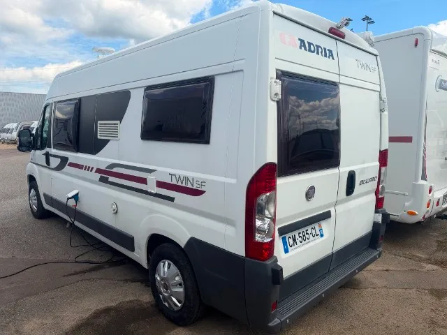 TWIN 600 SF